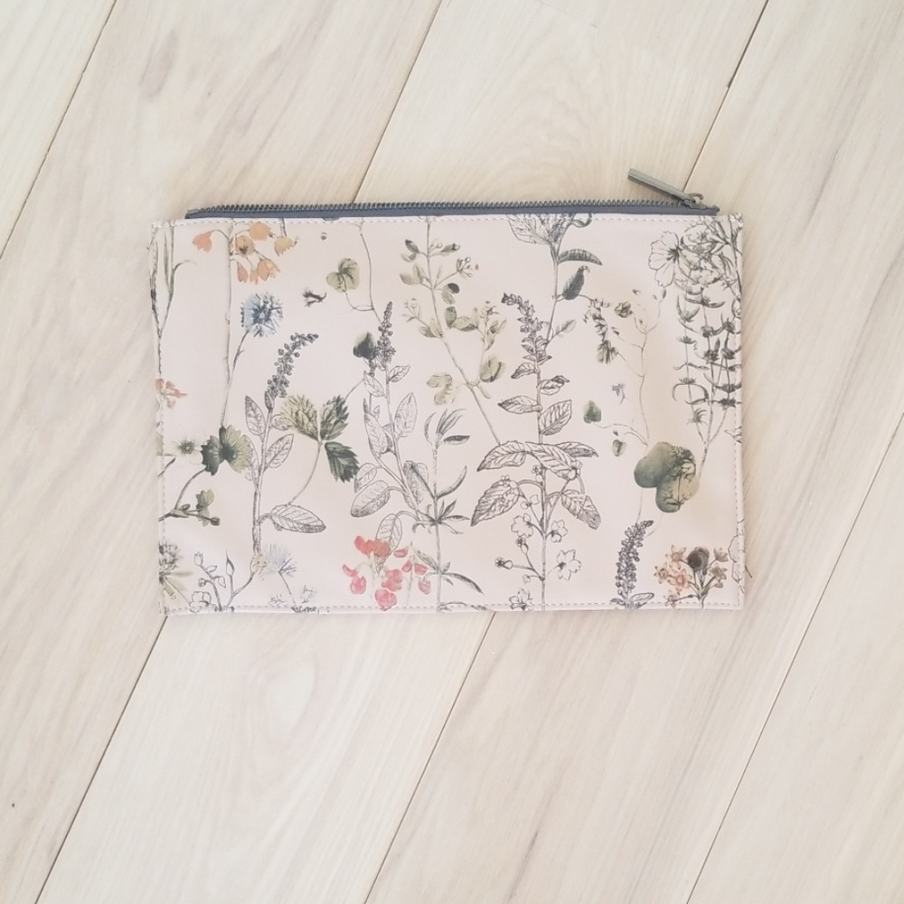 Zippered Pouch